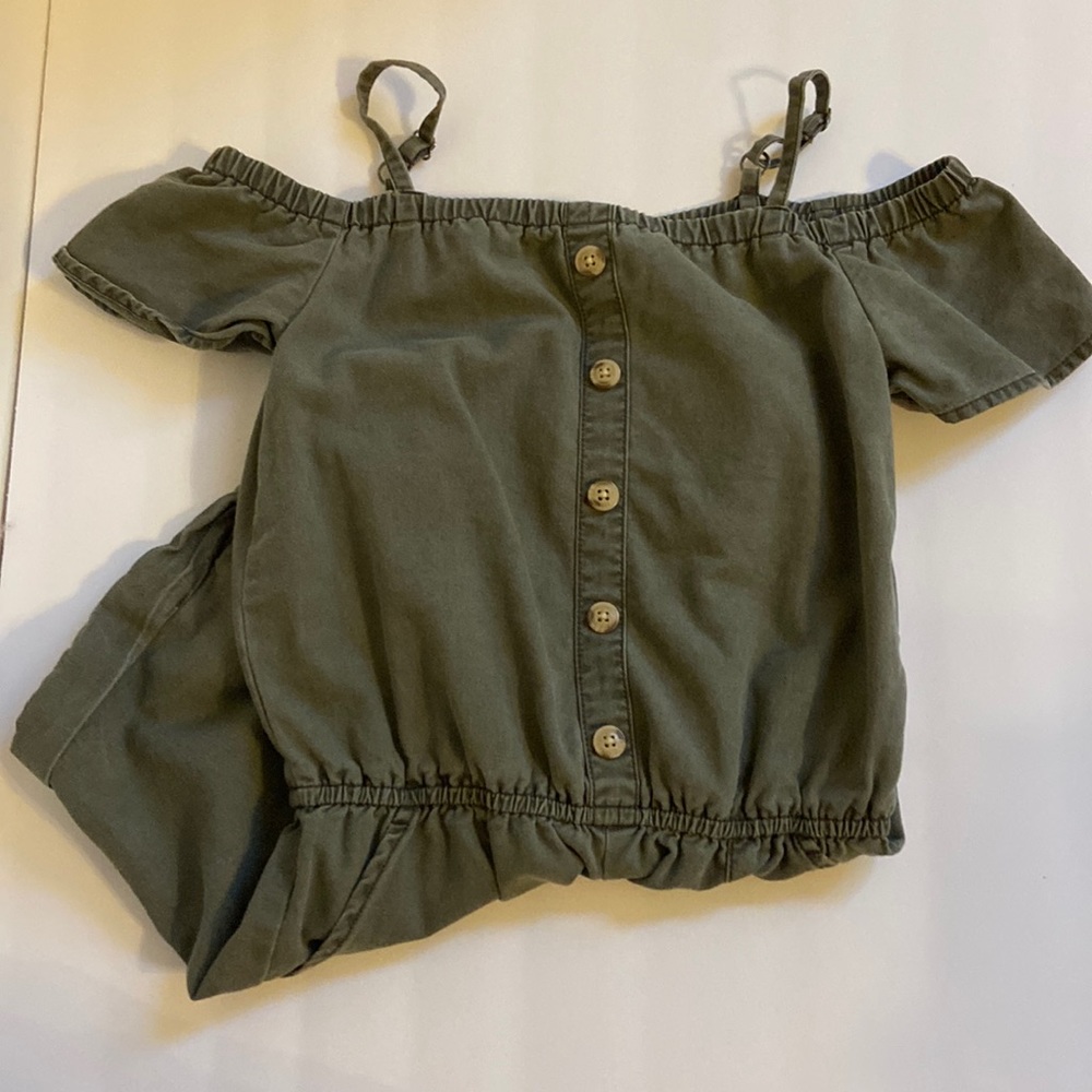 Abercrombie kids army green off the shoulder romper, size 7/8
